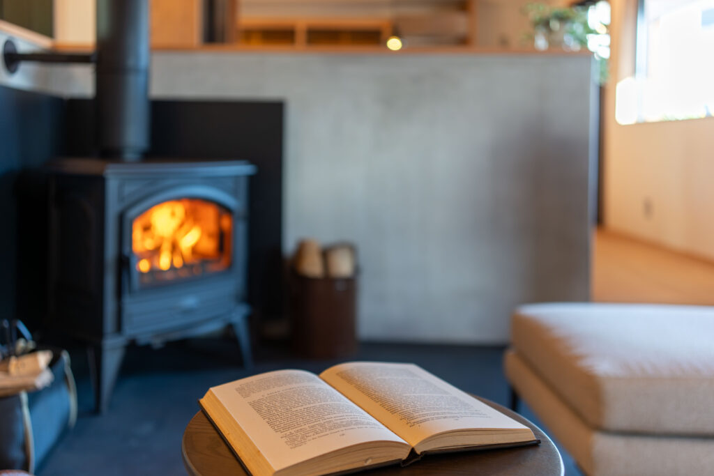 新築見学会　ヤマネコハウス　薪ストーブ